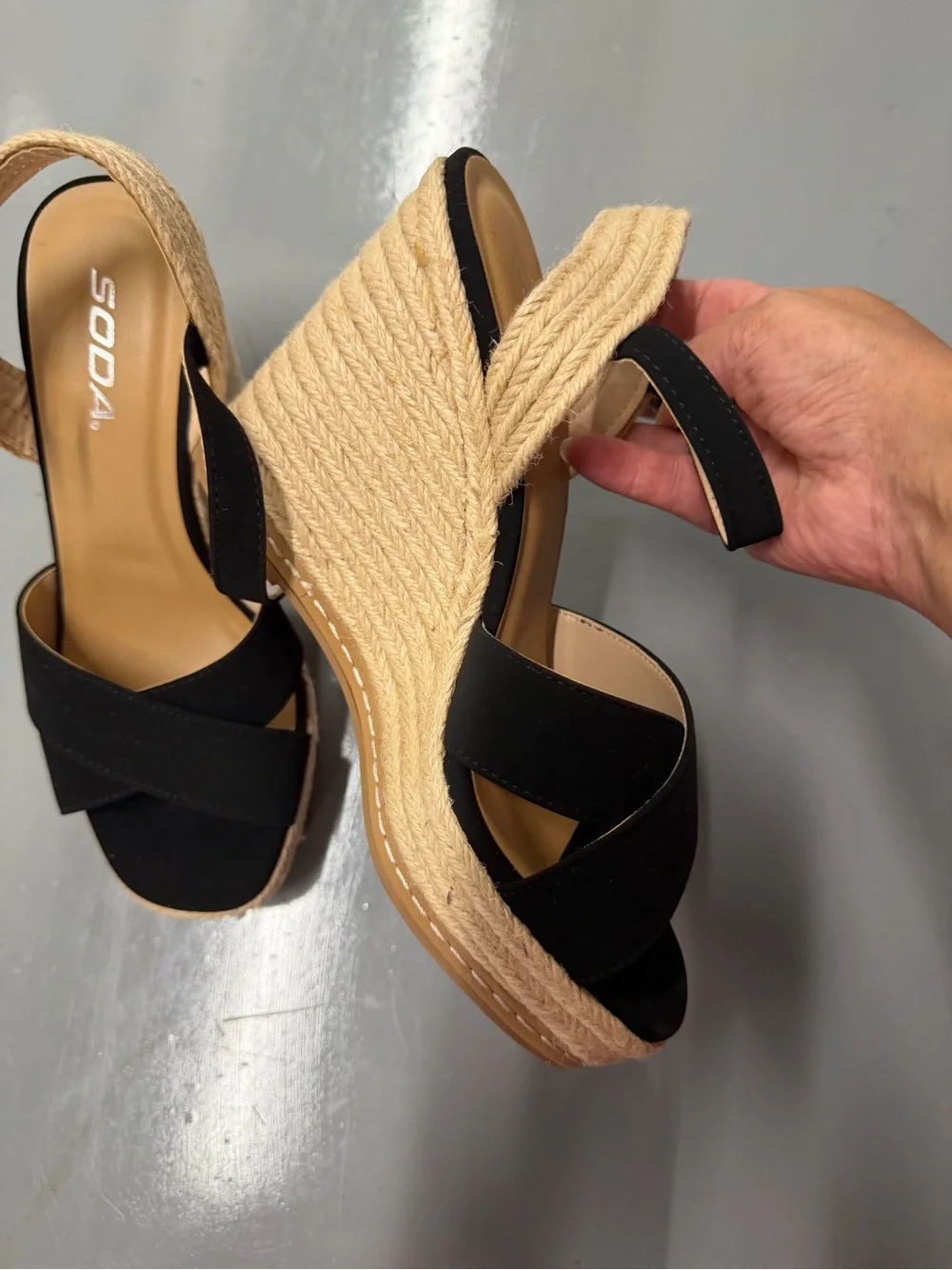 Soda women wedge